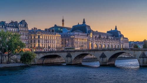 What should you know about the French and france before you go?