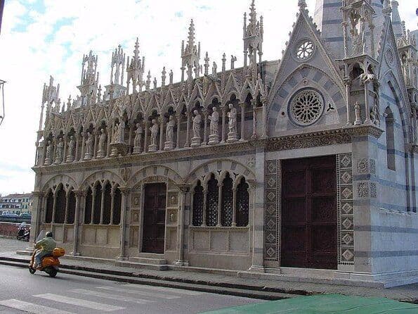 Santa-Maria-della-Spina