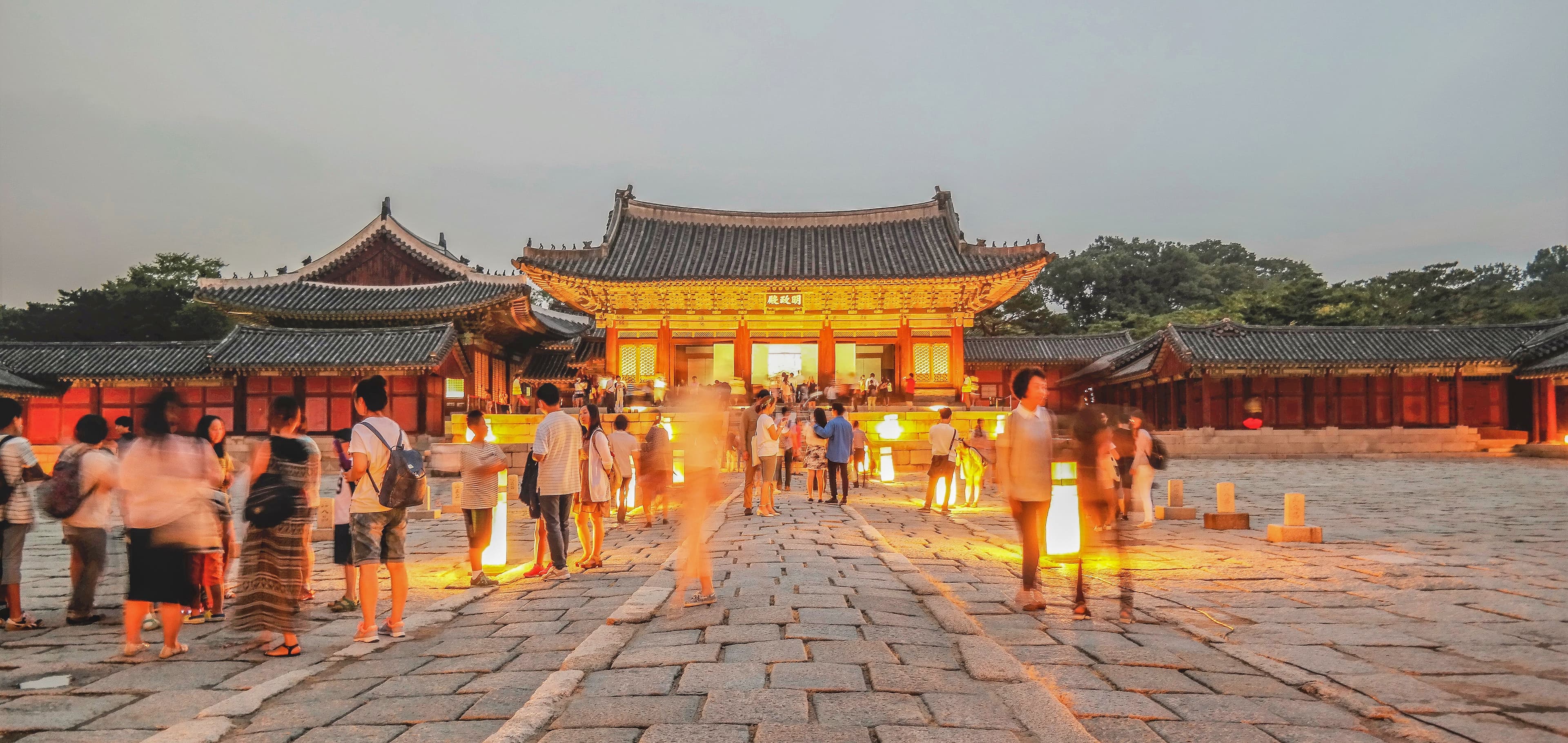 people_temple_against_clear_sky_1845fa2810.jpg